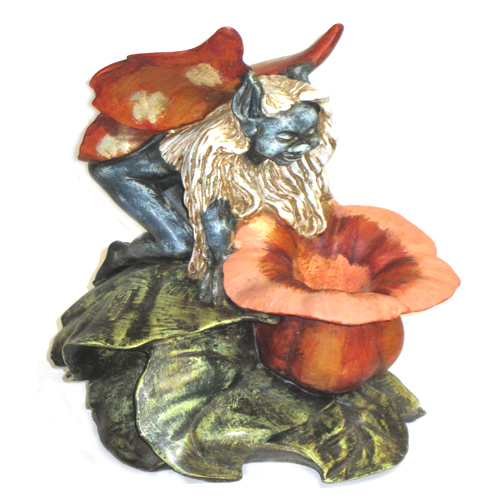  Imagen figura cerámica hada sobre capullo en flor