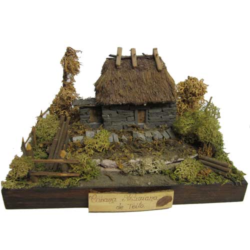 Imagen Teito piedra base madera mod.3
