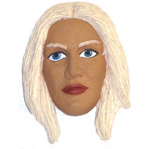 Imagen cara personaje mitología cerámica pequeña Xana