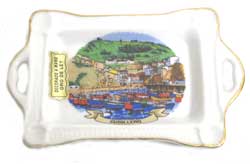Imagen bandeja porcelana asas recuerdo vistas Cudillero