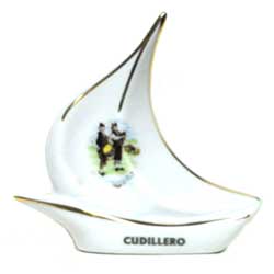 Imagen barco porcelana motivos asturianos modelo 5