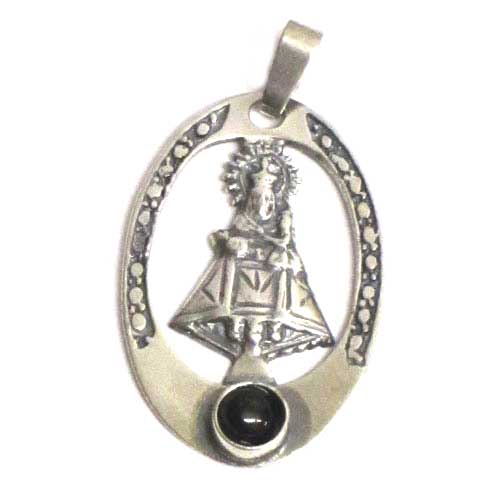 Medalla virgen de Covadonga 1 piedra azabache grande