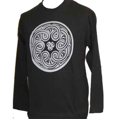  Imagen camiseta rizo trisquel central color negro 