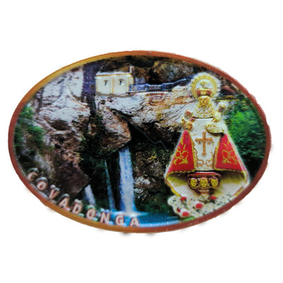 im&aacute;n cueva Covadonga resina