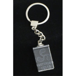 Imagen llavero trisquel cristal laser