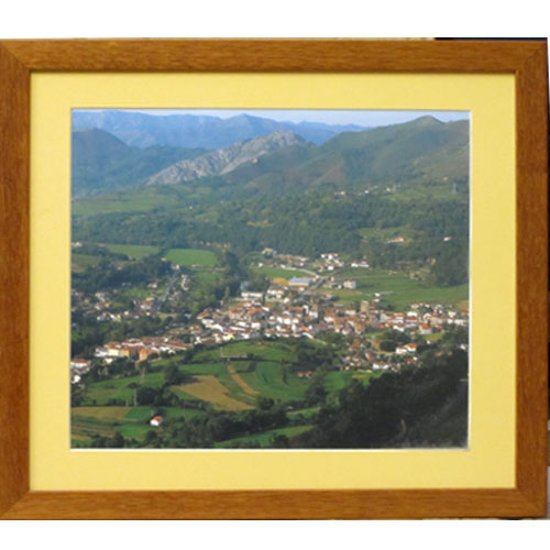 Imagen aérea cuadro Cangas de Onís