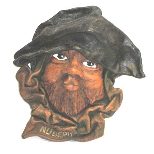 Imagen mascara en cuero personaje mitología Nuberu