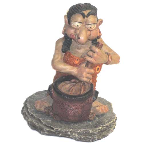  Imagen figura mujer astur celta con perola cerámica pintado a mano