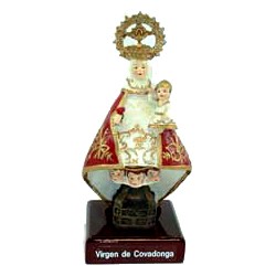 Imagen figura Virgen Covadonga decorada