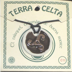 imagen colgante cerámica celta Asturias