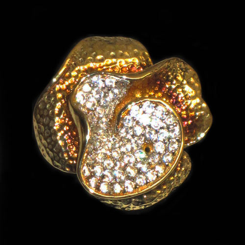 Imagen anillo plata bañado en oro flor con circonitas