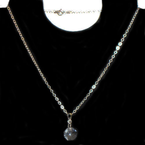 Imagen gargantilla plata piedra facetada transparente