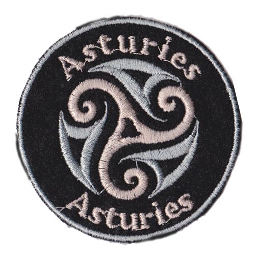 Parche bordado Asturies trisquel
