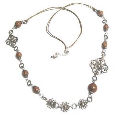  Collar maderas y flores metal 