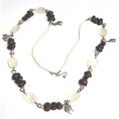  Collar semillas/nácar/animales 