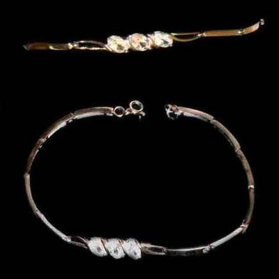 Pulsera plata semirigiga con circonitas Pulsera plata semirigiga con circonitas