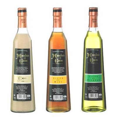 Licores asturianos botella conica 70 cl.
