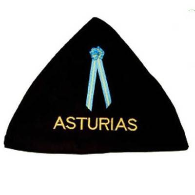 Montera picona con Asturias bordado mas escarapela