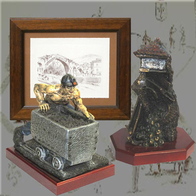 Minero vagonero, Cuadro carboncillo y horreo bronce con carro