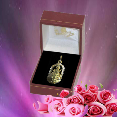 Virgen de Covadonga Capilla oro