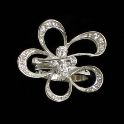 Anillo plata diseño flor con circonitas Anillo plata diseño flor con circonitas