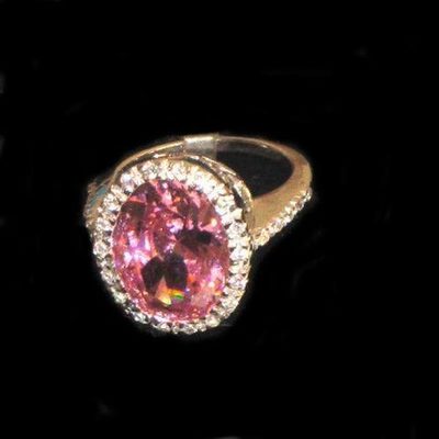 Anillo plata diseño circonitas y piedra natural rosa Anillo plata diseño circonitas y piedra natural rosa