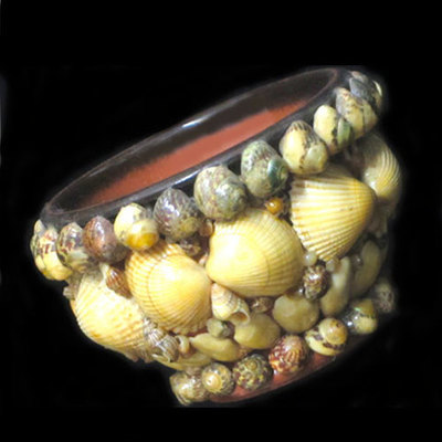 Macetero caracolillo y conchas 1