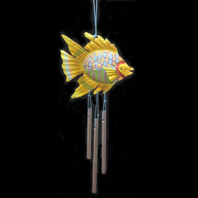 Pez y colgantes metal amarillo