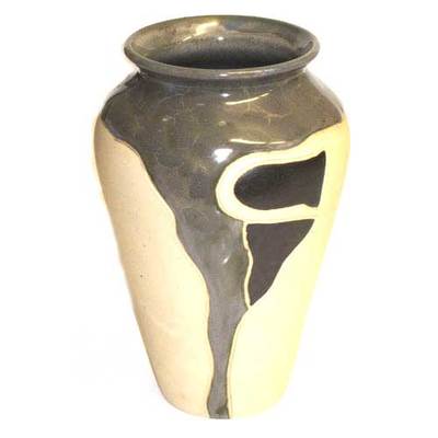 Jarrones variados esmaltados 