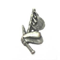 Pin Gaita plateada