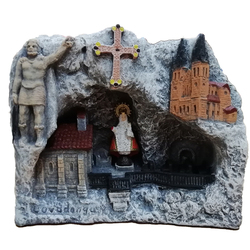 Cueva de Covadonga con santina, Pelayo, Cruz y Basílica 11187